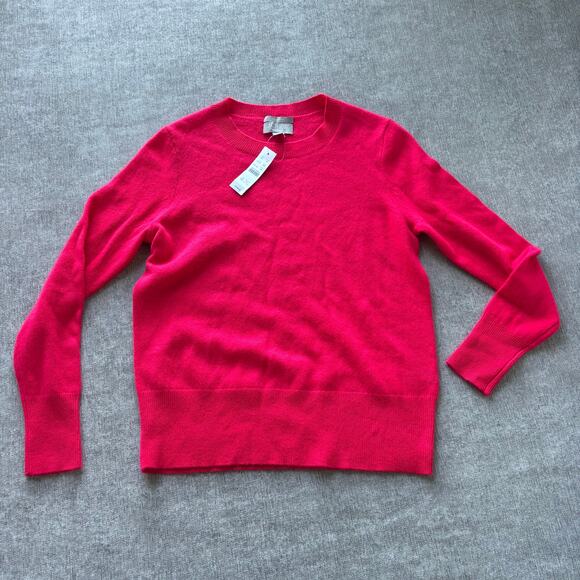 J.Crew Sweaters - NWT J.Crew Hot Pink Cashmere Sweater